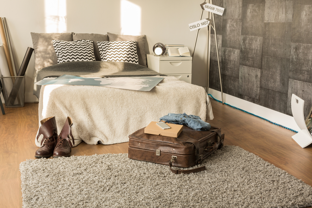 How to Mix and Match Bedroom Furniture [8 Tips]